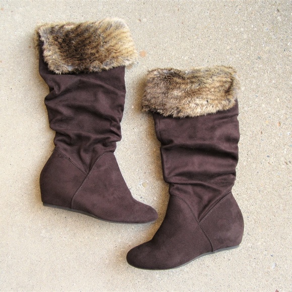 report slicker chelsea rain bootie